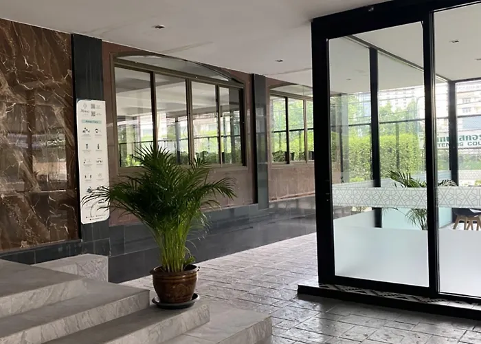 Almas Hotel