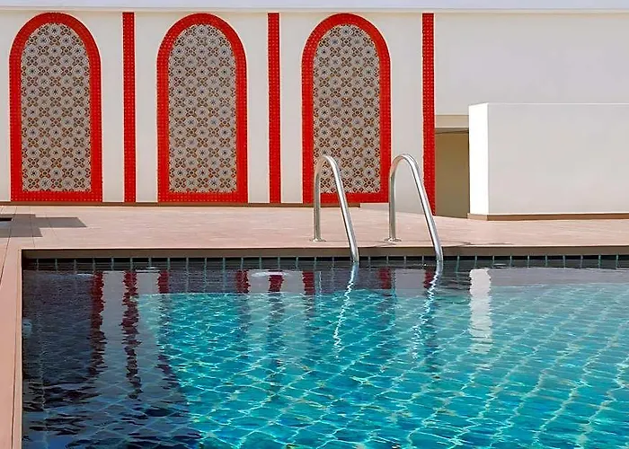 Almas Hotel Bangkok